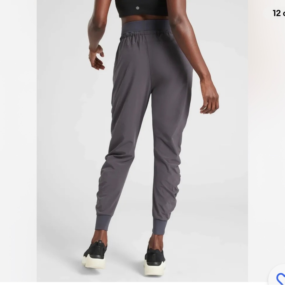 Athleta Attitude Pant Ruched Jogger Gray 384001 Size 14 Yoga Dance Travel Gym - Picture 3 of 12